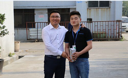 鼎力盛缓冲包装员工大会