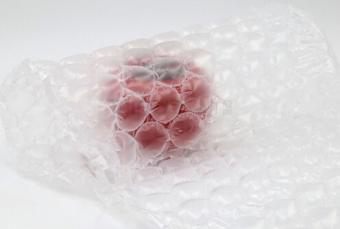 运输工艺品如何利用包装防撞防震